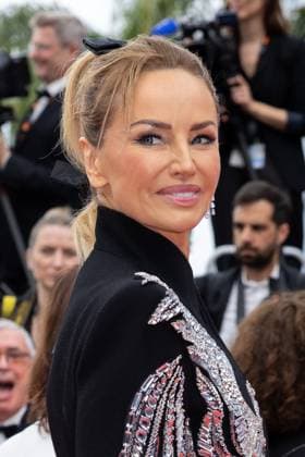 B MontÃ e des marches du film Â The Apprentice Â lors du 77eme Festival International du Film de Cannes Adriana Karembeu MontÃ e des marches du film Â The Apprentice Â lors du 77eme Festival International du Film de Cannes, au Palais des Festivals Ã Cannes On may 20th 2024 Olivier Borde Bestimage Red carpet of the movie Â The Apprentice Â during the 77th Cannes International Film Festival at the Palais des Festivals in Cannes, France On may 20th 2024 Cannes France  Copyright: xOLIVIERxBORDEx xBESTIMAGExOLIVIERxBORDEx xBESTIMAGEx