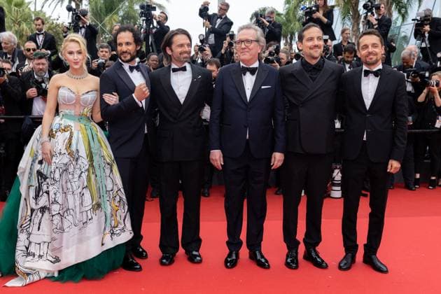 B Red carpet of the movie Â The Apprentice Â during the 77th Cannes International Film Festival Maria Bakalova, Ali Abbasi, Sebastian Stan, Martin Donovan, Daniel Bekerman, Jacob Jarek Red carpet of the movie Â The Apprentice Â during the 77th Cannes International Film Festival, au Palais des Festivals Ã Cannes On may 20th 2024 Olivier Borde Bestimage Red carpet of the movie Â The Apprentice Â during the 77th Cannes International Film Festival at the Palais des Festivals in Cannes, France On may 20th 2024 Cannes France  Copyright: xOLIVIERxBORDEx xBESTIMAGExOLIVIERxBORDEx xBESTIMAGEx