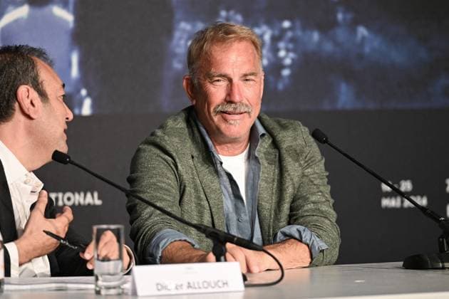 77eme Festival International du Film de Cannes MontÃ e des marches du film 77th International Cannes Film Festival Press Conference HORIZON KEVIN COSTNER 305241 2024 05 20 Costner, Kevin  Copyright: xSergexArnalx xStarfacex STAR_305241_022