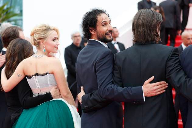 Maria Bakalova, Ali Abbasi and Sebastian Stan at the premiere of the feature film The Apprentice at the Festival de Cannes 2024 77 Cannes International Film Festival at the Palais des Festivals Cannes, 20 05 2024 Foto:xD.xBedrosianx xFuturexImagex apprentice_4624