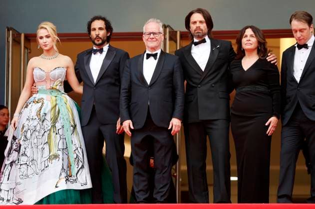 Maria Bakalova, Ali Abbasi, Thierry Fremaux, Sebastian Stan, Amy Baer and Gabriel Sherman at the premiere of the feature film The Apprentice at the Festival de Cannes 2024 77 Cannes International Film Festival at the Palais des Festivals Cannes, 20 05 2024 Foto:xD.xBedrosianx xFuturexImagex apprentice_4629