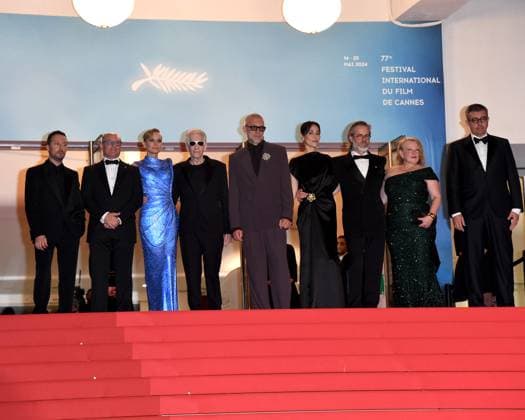 Cannes, 77th Cannes Film Festival 2024, Red carpet film The Shrouds (Les Linceuls) In the photo: Vincent Cassel, Diane Kruger, Elizabeth Saunders, SaÃ¯d Ben SaÃ¯d, Guy Pearce, Anthony Vaccarello, Sandrine Holt, David Cronenberg, Martin Katz  Copyright: xAlbertoxTerenghix xipa-agency.nex xPoolxPhotoxEventsx03x IPA_Agency_IPA46323844