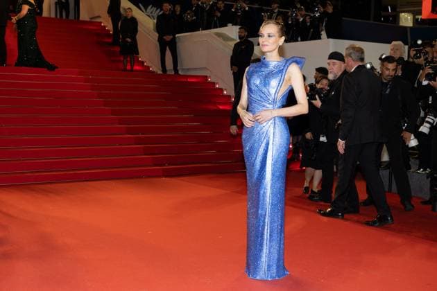 M MontÃ e des marches du film Â The Shrouds Les linceuls Â lors du 77eme Festival International du Film de Cannes Diane Kruger MontÃ e des marches du film Â Les Linceuls Â lors du 77eme Festival International du Film de Cannes, au Palais des Festivals Ã Cannes Le 20 mai 2024 Jacovides Moreau Bestimage Red carpet of the movie Â The Shrouds Â during the 77th Cannes International Film Festival at the Palais des Festivals in Cannes, France On may 20th 2024 Cannes France  Copyright: xJACOVIDES-MOREAUx xBESTIMAGExJACOVIDES-MOREAUx xBESTIMAGEx
