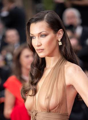 Cannes - The Apprentice Red Carpet Bella Hadid attends the The Apprentice Red Carpet at the 77th annual Cannes Film Festival at Palais des Festivals on May 20, 2024 in Cannes, France. Photo by ShootPix ABACAPRESS.COM Cannes France  Copyright: xShootpix ABACAx