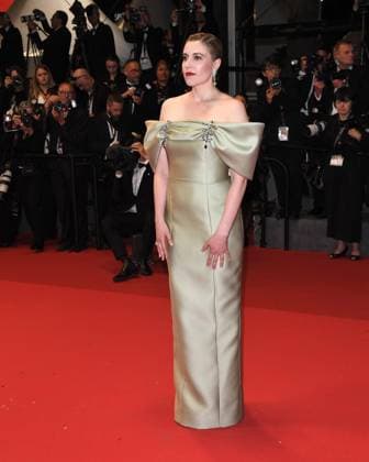 Cannes, France: Cannes, 77th Cannes Film Festival 2024, Red carpet film The Shrouds (Les Linceuls) In the photo: Greta Gerwig Cannes France  - ZUMAp169 20240520_zea_p169_1794 Copyright: xAlbertoxTerenghix