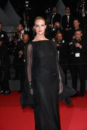 Cannes, 77th Cannes Film Festival 2024, Red carpet film The Shrouds in the photo Rosie Huntington-Whiteley  Copyright: xSimonexComix xipa-agency.netx xPoolxPhotoxEventsx03x IPA_Agency_IPA46324682