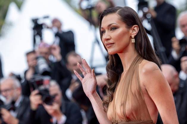 Entertainment Bilder des Tages B MontÃ e des marches du film Â The Apprentice Â lors du 77eme Festival International du Film de Cannes Bella Hadid MontÃ e des marches du film Â The Apprentice Â lors du 77eme Festival International du Film de Cannes, au Palais des Festivals Ã Cannes On may 20th 2024 Olivier Borde Bestimage Red carpet of the movie Â The Apprentice Â during the 77th Cannes International Film Festival at the Palais des Festivals in Cannes, France On may 20th 2024 Cannes France  Copyright: xOLIVIERxBORDEx xBESTIMAGExOLIVIERxBORDEx xBESTIMAGEx