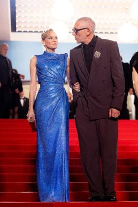 M Descente des marches du film Â The Shrouds Â lors du 77eme Festival International du Film de Cannes Diane Kruger, Vincent Cassel Descente des marches du film Â Les Linceuls Â lors du 77eme Festival International du Film de Cannes, au Palais des Festivals Ã Cannes On may 20th 2024 Jacovides Moreau Bestimage People leaving the red carpet of the movie Â The Shrouds Â during the 77th Cannes International Film Festival at the Palais des Festivals in Cannes, France On may 20th 2024 Cannes France  Copyright: xJACOVIDES-MOREAUx xBESTIMAGExJACOVIDES-MOREAUx xBESTIMAGEx