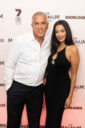 magnum day5 photocall Samy Naceri et sa compagne Sofia Athena SoirÃ e Iconoclast x 2 Horloges sur la plage Magnum lors du 77eme Festival International du Film de Cannes, France, le 20 mai 2024 Jeremy Melloul Magnum Cannes via Bestimage Magnum Beach Iconoclast x 2 Horloges party during the 77th Cannes International Film Festival on May 20, 2024 Cannes France  Copyright: xJeremyxMelloulx xMagnumxCannesxviaxBestimagexJeremyxMelloulx xMagnumxCannesxviaxBestimagex