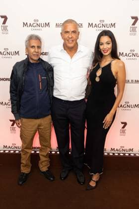 magnum day5 photocall Rachid Bouchareb, Samy Naceri et sa compagne Sofia Athena SoirÃ e Iconoclast x 2 Horloges sur la plage Magnum lors du 77eme Festival International du Film de Cannes, France, le 20 mai 2024 Jeremy Melloul Magnum Cannes via Bestimage Magnum Beach Iconoclast x 2 Horloges party during the 77th Cannes International Film Festival on May 20, 2024 Cannes France  Copyright: xJeremyxMelloulx xMagnumxCannesxviaxBestimagexJeremyxMelloulx xMagnumxCannesxviaxBestimagex