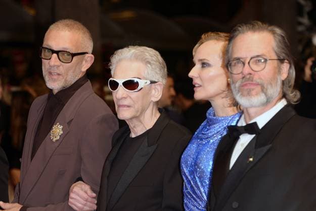 May 20, 2024, Cannes, France: CANNES, FRANCE - MAY 20: (L-R) Diane Kruger, Vincent Cassel and Director David Cronenberg attend the The Shrouds (Les Linceuls) Red Carpet at the 77th annual Cannes Film Festival at Palais des Festivals on May 20, 2024 in Cannes, France Cannes France - ZUMAi09_ 20240520_zaf_i09_045 Copyright: xFrederickxInjimbertx
