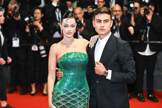 News - The Shrouds Red Carpet - The 77th Annual Cannes Film Festival Oriana Sabatini and Paulo Dybala attend the The Shrouds (Les Linceuls) Red Carpet at the 77th annual Cannes Film Festival at Palais des Festivals on May 20, 2024 in Cannes, France. Cannes Palais des Festival France Copyright: xStefanosxKyriazisx xLiveMediax LPN_1364435