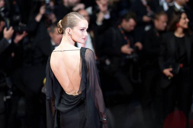Cannes, France 20th May, 2024 Rosie Huntington Whiteley attends The Shrouds Les Linceuls Screening red carpet at the 77th annual Cannes Film Festival at Palais des Festivals on May Ã , 2024 in Cannes, France CINEMA 77eme Festival de Cannes Red Carpet du film The Shrouds Les Linceuls 20 05 2024 NorbertScanella Panoramic 