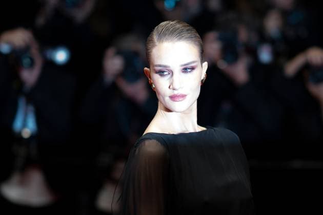 Cannes, France 20th May, 2024 Rosie Huntington Whiteley attends The Shrouds Les Linceuls Screening red carpet at the 77th annual Cannes Film Festival at Palais des Festivals on May Ã , 2024 in Cannes, France CINEMA 77eme Festival de Cannes Red Carpet du film The Shrouds Les Linceuls 20 05 2024 NorbertScanella Panoramic 