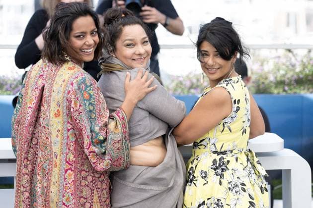 Annual Cannes Film Festival - Santosh Photocall - Cannes DN Shahana Goswami, Sandhya Suri and Sunita Rajwar attend Santosh Photocall at the 77th annual Cannes Film Festival at Palais des Festivals on May 21, 2024 in Cannes, France. Photo by David NIVIERE ABACAPRESS.COM CANNES France  Copyright: xNivierexDavid ABACAPRESS.COMx