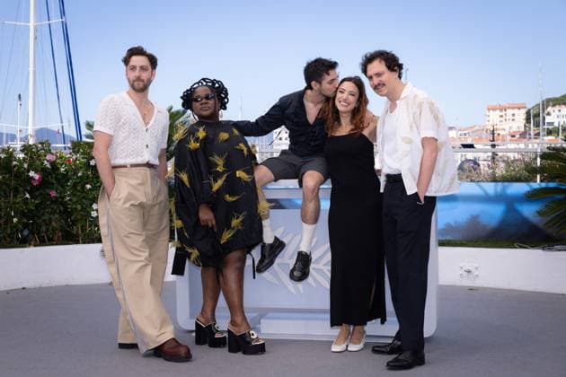 Cannes - Adami Photocall Adrien Dewitte, Liza Alegria Ndikita, Sam Chemoul, Vanessa Guide and Tristan Pellegrino attend Adami photocall at the 77th annual Cannes Film Festival at Palais des Festivals on May 21, 2024 in Cannes, France. Photo by Shootpix ABACAPRESS.COM Cannes France  Copyright: xShootpix ABACAx