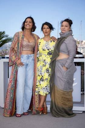 Cannes - Santosh Photocall Shahana Goswami, Sandhya Suri and Sunita Rajwar attend Santosh photocall at the 77th annual Cannes Film Festival at Palais des Festivals on May 21, 2024 in Cannes, France. Photo by Shootpix ABACAPRESS.COM Cannes France  Copyright: xShootpix ABACAx