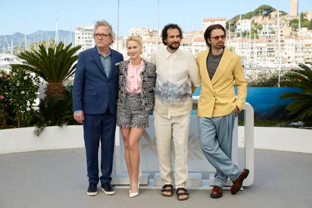 Photocall of the film The Apprentice during the 77th Cannes International Film Festival Maria Bakalova, Ali Abbasi, Sebastian Stan Photocall of the film The Apprentice during the 77th Cannes International Film Festival on May 21, 2024 Jacovides Moreau Bestimage Photocall of the film The Apprentice during the 77th Cannes International Film Festival on May 21, 2024 Cannes France  Copyright: xJACOVIDES-MOREAUx xBESTIMAGExJACOVIDES-MOREAUx xBESTIMAGEx