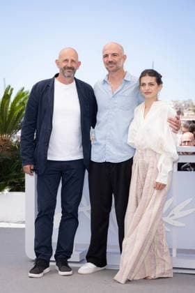 Cannes - Le Royaume Photocall Saveriu Santucci, Julien Colonna and Ghjuvanna Benedetti attend Le Royaume (The Kingdom) Photocall at the 77th annual Cannes Film Festival at Palais des Festivals on May 21, 2024 in Cannes, France. Photo by Shootpix ABACAPRESS.COM Cannes France  Copyright: xShootpix ABACAx