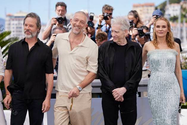 Photocall of the movie The Shrouds Les linceuls CompÃ tition during the 77th Cannes International Film Festival Guy Pearce, Vincent Cassel, le rÃ alisateur David Cronenberg, Diane Kruger Photocall of the movie The Shrouds Les linceuls CompÃ tition during the 77th Cannes International Film Festival May 14 25, 2024 , le 21 mai 2024 Moreau Jacovides Bestimage Photocall of the movie The Shrouds Les linceuls Competition during the 77th Cannes International Film Festival May 14 25, 2024 , May 21st, 2024 Cannes France  Copyright: xJACOVIDES-MOREAUx xBESTIMAGExJACOVIDES-MOREAUx xBESTIMAGEx