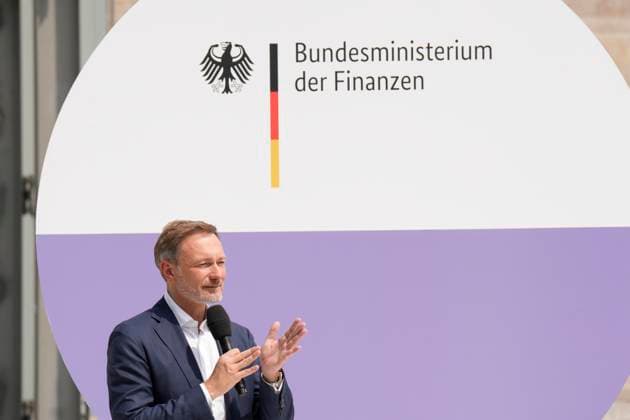 Federal Minister of Finance Lindner presents special postage stamp and 11 euro collectors coin Presentation of the special postage stamp and the 11 euro collectors coin UEFA European Football Championship 2024 with Federal Minister of Finance Christian Lindner at the Federal Ministry of Finance Berlin Berlin GER