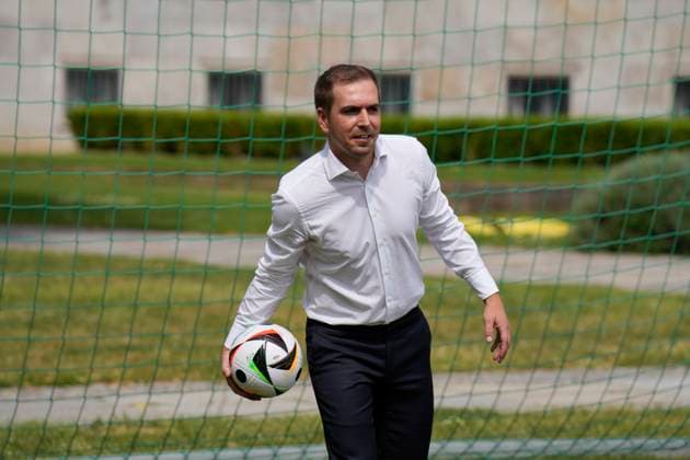 Philip Lahm Presentation of the special postage stamp and the 11 euro collectors coin UEFA European Football Championship 2024 with Federal Minister of Finance Christian Lindner at the Federal Ministry of Finance in Berlin GER