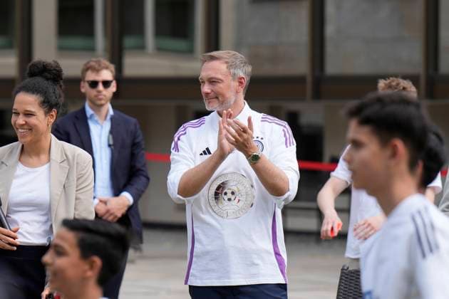 Federal Minister of Finance Lindner presents special postage stamp and 11 euro collectors coin Presentation of the special postage stamp and the 11 euro collectors coin UEFA European Football Championship 2024 with Federal Minister of Finance Christian Lindner at the Federal Ministry of Finance Berlin Berlin GER