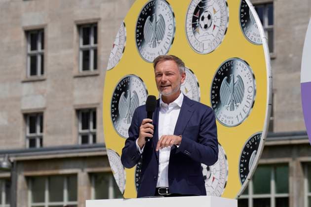 Federal Minister of Finance Lindner presents special postage stamp and 11 euro collectors coin Presentation of the special postage stamp and the 11 euro collectors coin UEFA European Football Championship 2024 with Federal Minister of Finance Christian Lindner at the Federal Ministry of Finance Berlin Berlin GER