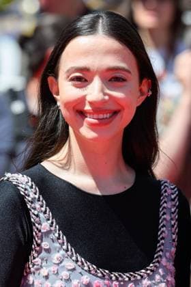 Cannes Anora Red Carpet NG Mikey Madison attending the ?Anora? Screening and Red Carpet at Palais Des Festivals in Cannes, France on May 21 2024 as part of the 77th Cannes Film Festival. Photo by Nicolas Genin ABACAPRESS.COM Cannes France  Copyright: xGeninxNicolas ABACAx