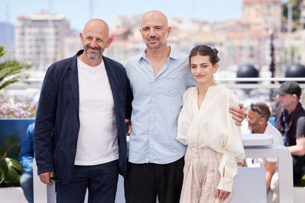 Photocall du film Le Royaume lors du 77eme Festival International du Film de Cannes Saveriu Santucci, Julien Colonna et Jeanne Herry au photocall du film Le Royaume lors du 77eme Festival International du Film de Cannes, France, le 21 mai 2024 Jacovides Moreau Bestimage The Kingdom Photocall at the 77th annual Cannes Film Festival at Palais des Festivals on May 21, 2024 in Cannes, France Cannes France  Copyright: xJACOVIDES-MOREAUx xBESTIMAGExJACOVIDES-MOREAUx xBESTIMAGEx