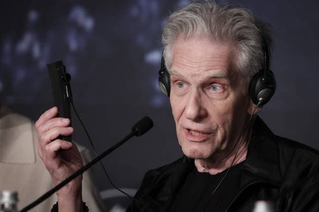 Cannes The Shrouds Press Conference DB David Cronenberg attending the The Shrouds (Les Linceuls) press conference at the 77th annual Cannes Film Festival at Palais des Festivals on May 21, 2024 in Cannes, France. Photo by David Boyer ABACAPRESS.COM Cannes France  Copyright: xBoyerxDavid ABACAx