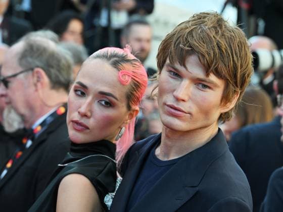 Cannes, 77th Cannes Film Festival 2024, Seventh evening - Red carpet film Marcello Mio - In the photo: Jordan Barrett, Allegra Ream  Copyright: xManuelexMangiarottix xipa-agencyx xPoolxPhotoxEventsx03x IPA_Agency_IPA46366004