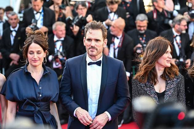News - Marcello Mio Red Carpet - The 77th Annual Cannes Film Festival Marie Gillain, Matt Dillon and Jessica Palud attend the Marcello Mio Red Carpet at the 77th annual Cannes Film Festival at Palais des Festivals on May 21, 2024 in Cannes, France. Cannes Palais des Festival France Copyright: xStefanosxKyriazisx xLiveMediax LPN_1365016