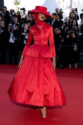 M MontÃ e des marches du film Â Marcello Mio Â lors du 77eme Festival International du Film de Cannes Rawdah Mohamed MontÃ e des marches du film Â Marcello Mio Â lors du 77eme Festival International du Film de Cannes, au Palais des Festivals Ã Cannes Le 21 mai 2024 Jacovides Moreau Bestimage Red carpet of the movie Â Marcello Mio Â during the 77th Cannes International Film Festival at the Palais des Festivals in Cannes, France On may 21th 2024 Cannes France  Copyright: xJACOVIDES-MOREAUx xBESTIMAGExJACOVIDES-MOREAUx xBESTIMAGEx