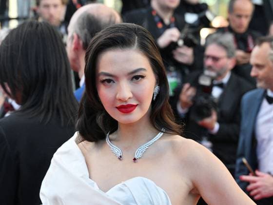 **Cannes, 77th Cannes Film Festival 2024, Eighth evening - red carpet of the film Marcello Mio Cannes, 77th Cannes Film Festival 2024, Eighth evening - Red carpet film Marcello Mio - In the photo: Guest Cannes France  Copyright: xIPA ABACAx