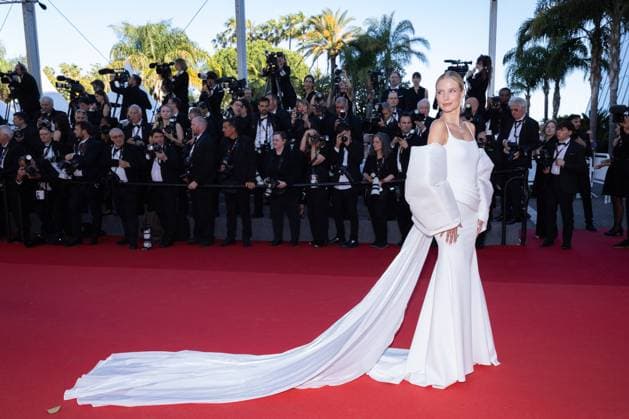 Cannes - Marcello Mio Red Carpet Leonie Hanne attends the Marcello Mio Red Carpet at the 77th annual Cannes Film Festival at Palais des Festivals on May 21, 2024 in Cannes, France. Photo by ShootPix ABACAPRESS.COM. Cannes France  Copyright: xShootPix ABACAx