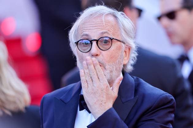 Cannes - Marcello Mio Red Carpet Fabrice Luchini attend the Marcello Mio Red Carpet at the 77th annual Cannes Film Festival at Palais des Festivals on May 21, 2024 in Cannes, France. Photo by ShootPix ABACAPRESS.COM. Cannes France  Copyright: xShootPix ABACAx