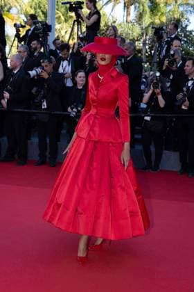 Cannes - Marcello Mio Red Carpet Rawdah Mohamed attends the Marcello Mio Red Carpet at the 77th annual Cannes Film Festival at Palais des Festivals on May 21, 2024 in Cannes, France. Photo by ShootPix ABACAPRESS.COM. Cannes France  Copyright: xShootPix ABACAx