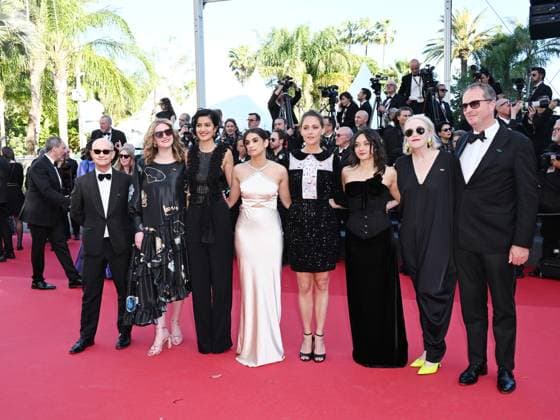 Cannes, France: Cannes, 77th Cannes Film Festival 2024, Eighth evening - red carpet of the film Marcello mio In the photo: Ed Guiney, Rakhee Thakrar, Ariane Labed, Andrew Lowe and guests Cannes France  - ZUMAp169 20240521_zea_p169_1984 Copyright: xSimonexComix