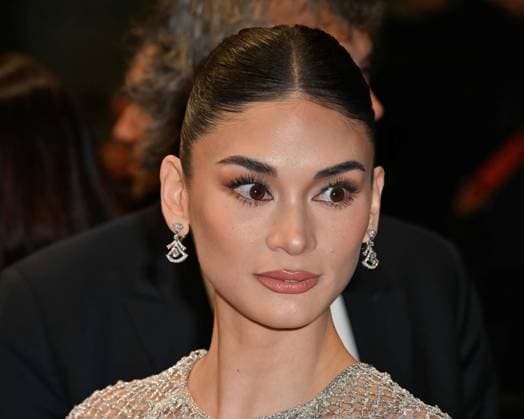 Cannes, France: Cannes, 77th Cannes Film Festival 2024, red carpet film Parthenope In the photo: Pia Wurtzbach Cannes France  - ZUMAp169 20240521_zea_p169_2217 Copyright: xManuelexMangiarottix