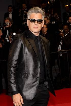 M Descente des marches du film Â Marcello Mio Â lors du 77eme Festival International du Film de Cannes Benjamin Biolay Descente des marches du film Â Marcello Mio Â lors du 77eme Festival International du Film de Cannes, au Palais des Festivals Ã Cannes Le 21 mai 2024 Jacovides Moreau Bestimage People leaving the red carpet of the movie Â Marcello Mio Â during the 77th Cannes International Film Festival at the Palais des Festivals in Cannes, France On may 21th 2024 Cannes France  Copyright: xJACOVIDES-MOREAUx xBESTIMAGExJACOVIDES-MOREAUx xBESTIMAGEx