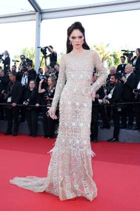 J MontÃ e des marches du film Â Marcello Mio Â lors du 77eme Festival International du Film de Cannes Coco Rocha MontÃ e des marches du film Â Marcello Mio Â lors du 77eme Festival International du Film de Cannes, au Palais des Festivals Ã Cannes Le 21 mai 2024 Jacovides Moreau Bestimage Red carpet of the movie Â Marcello Mio Â during the 77th Cannes International Film Festival at the Palais des Festivals in Cannes, France On may 21th 2024 Cannes France  Copyright: xJACOVIDES-MOREAUx xBESTIMAGExJACOVIDES-MOREAUx xBESTIMAGEx