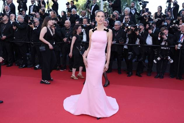 Cannes Marcello Mio Screening DB Alessandra Ambrosio attends the Marcello Mio Red Carpet at the 77th annual Cannes Film Festival at Palais des Festivals on May 21, 2024 in Cannes, France. Photo by David Boyer ABACAPRESS.COM Cannes France  Copyright: xBoyerxDavid ABACAx