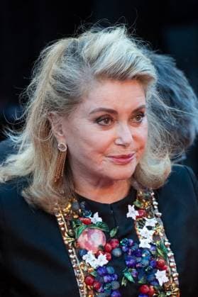 Cannes Marcello Mio Premiere Catherine Deneuve attending the Marcello Mio Premiere as part of the 77th Cannes International Film Festival in Cannes, France on May 20, 2024. Photo by Aurore Marechal ABACAPRESS.COM Cannes France  Copyright: xMarechalxAurore ABACAx