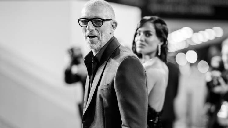 77eme Festival International du Film de Cannes Montee des marches du film Parthenope 77th International Cannes Film Festival Red carpet of Parthenope movie 305317 2024 05 21 Cannes France Cassel, Vincent Baptista, Narah  Copyright: xEstellexCarlierx xStarfacex STAR_305317_013