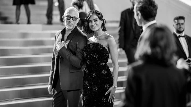 77eme Festival International du Film de Cannes Montee des marches du film Parthenope 77th International Cannes Film Festival Red carpet of Parthenope movie 305317 2024 05 21 Cannes France Cassel, Vincent Baptista, Narah  Copyright: xEstellexCarlierx xStarfacex STAR_305317_019
