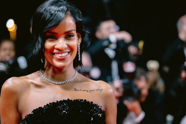 77eme Festival International du Film de Cannes Montee des marches du film Parthenope 77th International Cannes Film Festival Red carpet of Parthenope movie 305318 2024 05 21 Alpes Maritimes Cannes France Baptista, Narah  Copyright: xTerencexBaelenx STAR_305318_041