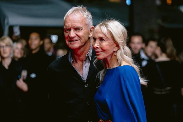 77eme Festival International du Film de Cannes Montee des marches du film Parthenope 77th International Cannes Film Festival Red carpet of Parthenope movie 305318 2024 05 21 Alpes Maritimes Cannes France Sumner, Gordon Matthew Thomas Sting Styler, Trudie  Copyright: xTerencexBaelenx STAR_305318_054