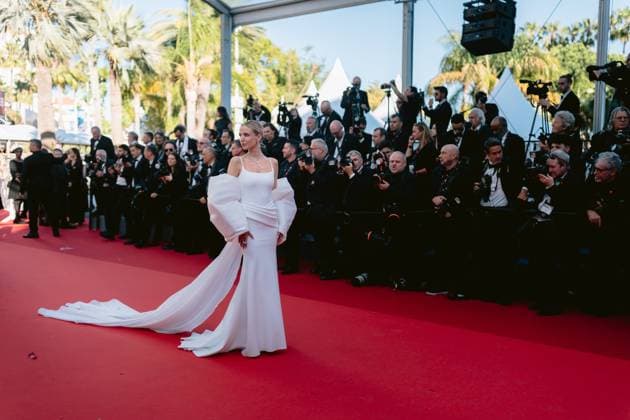 77eme Festival International du Film de Cannes Montee des marches du film Marcelo Mio 77th International Cannes Film Festival Red carpet of Marcello Mio movie 305316 2024 05 21 Alpes Maritimes Cannes France Hanne, Leonie  Copyright: xTerencexBaelenx STAR_305316_122