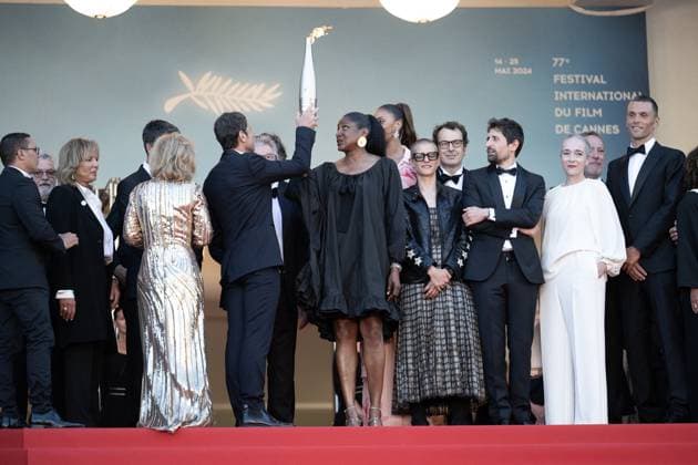 Annual Cannes Film Festival - Marcello Mio Red Carpet - Cannes DN Mayor of Cannes David Lisnard, Marie-Jose Perec, Tony Estanguet, Iliana Rupert and Delphine Ernotte-Cunci attend the Marcello Mio Red Carpet at the 77th annual Cannes Film Festival at Palais des Festivals on May 21, 2024 in Cannes, France. Photo by David Niviere ABACAPRESS.COM CANNES France  Copyright: xNivierexDavid ABACAPRESS.COMx